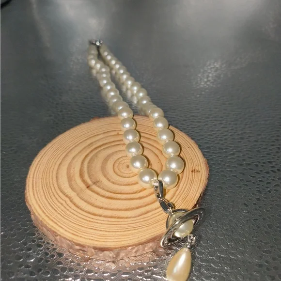 Vivienne Westwood Silver Pendant Pearl Necklace